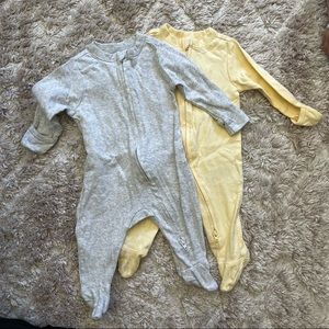 (LOT of 2) Old Navy 0-3 month Footie sleeper pajamas gender neutral yellow gray